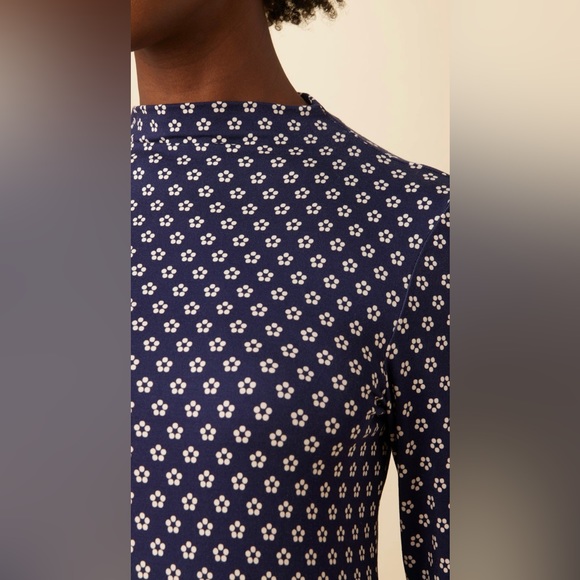 NWT Amour Vert Lux Viscose Knit Turtleneck. Size S. Color - Mia Dot - Picture 4 of 9